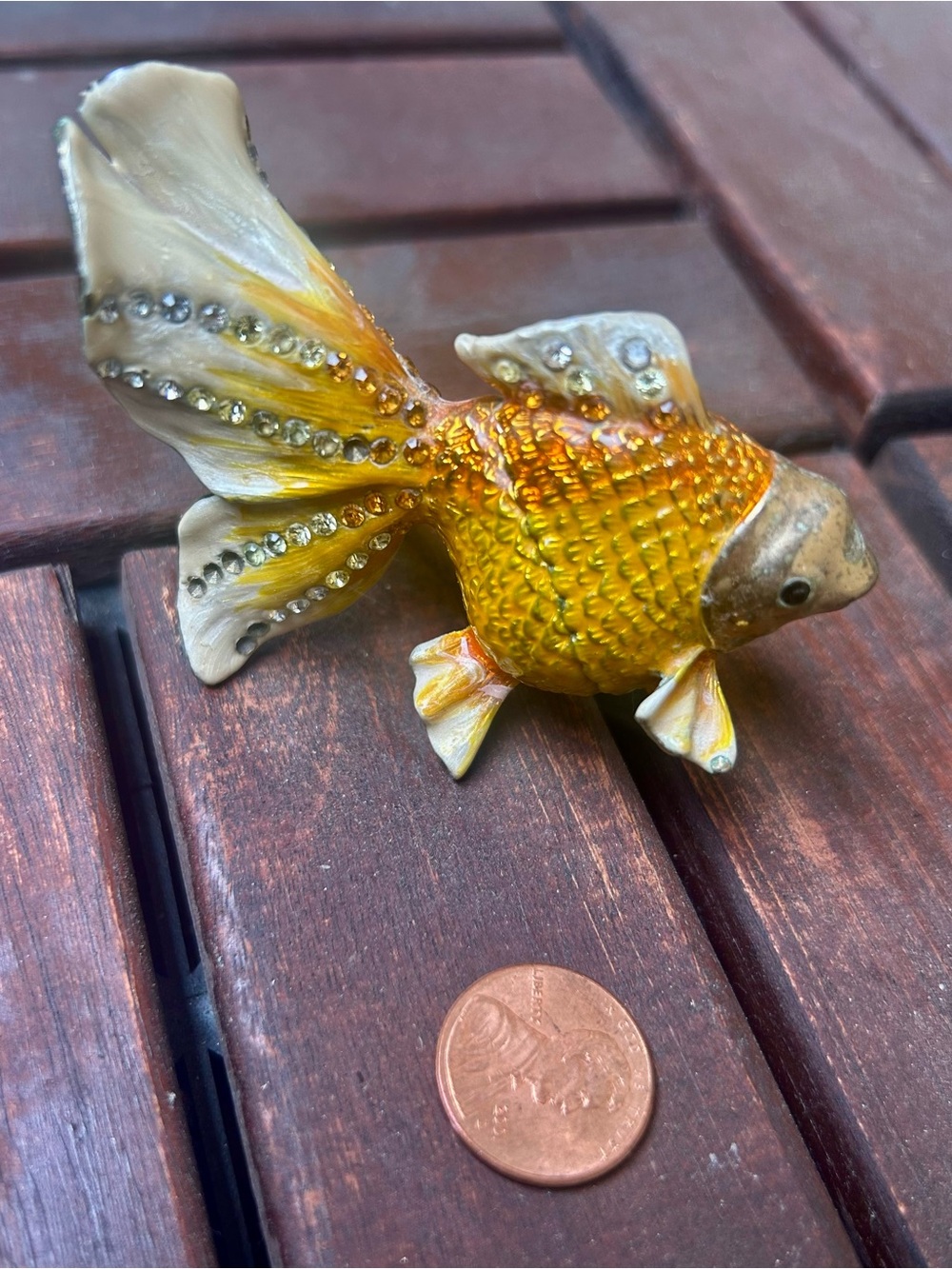 Jeweler Gold Fish Trinket Box
